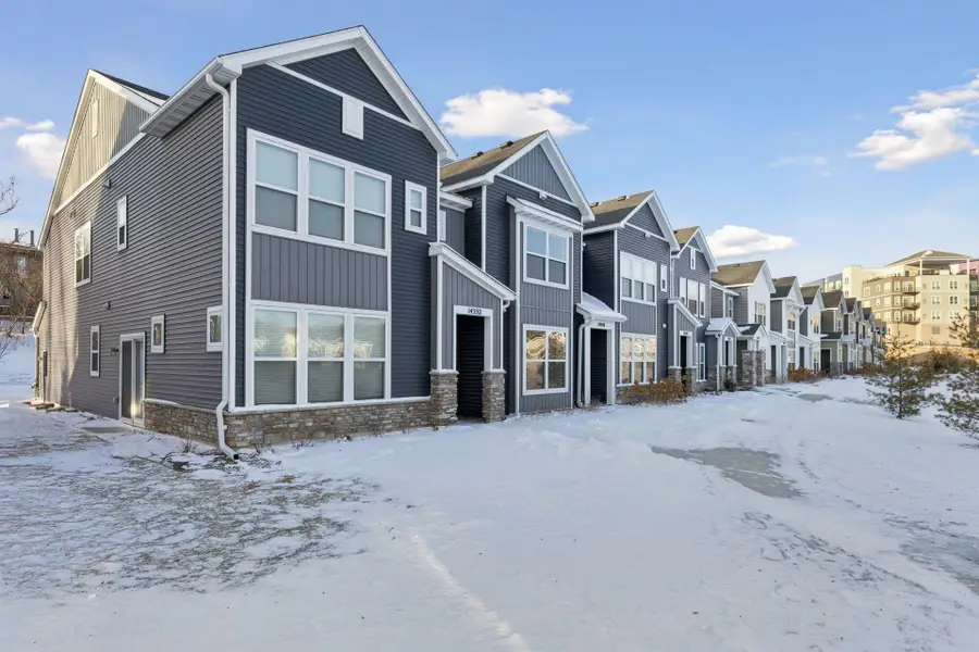 14548 Twin Lakes Circle, Burnsville, MN 55306 - Image #2