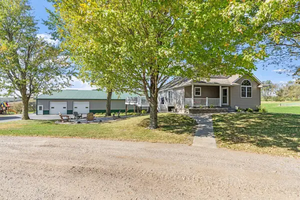 53995 280th Avenue, Pine Island, MN 55963