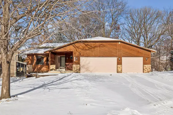 2093 Vienna Lane, Eagan, MN 55122