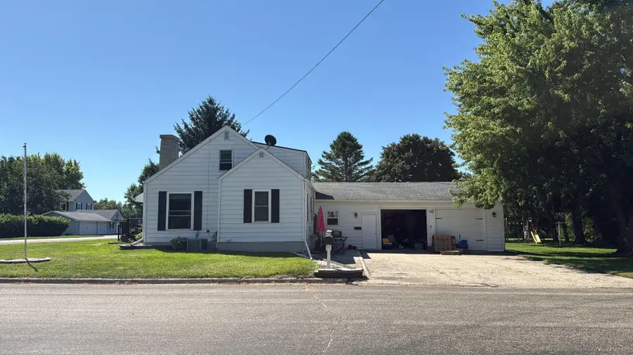 107 College Avenue N, Fulda, MN 56131 - Image #2