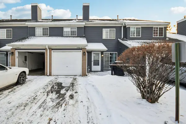 1790 Donegal Drive #3, Woodbury, MN 55125