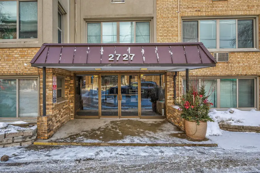 2727 W 43rd Street #201, Minneapolis, MN 55410 - Image #2