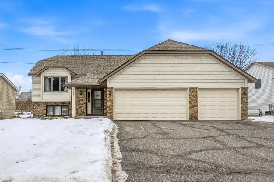 9018 Jareau Avenue S, Cottage Grove, MN 55016 - Image #2
