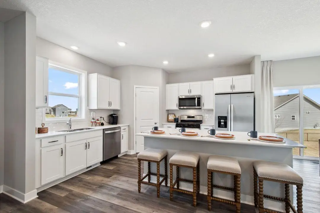 17053 Draper Way, Lakeville, MN 55044 - Image #1