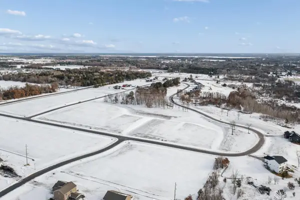 39013 Everton Avenue, North Branch, MN 55056