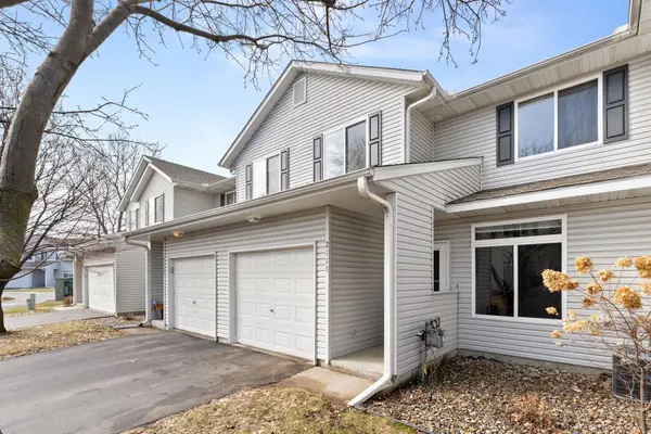 2115 Parkway Avenue, Shakopee, MN 55379