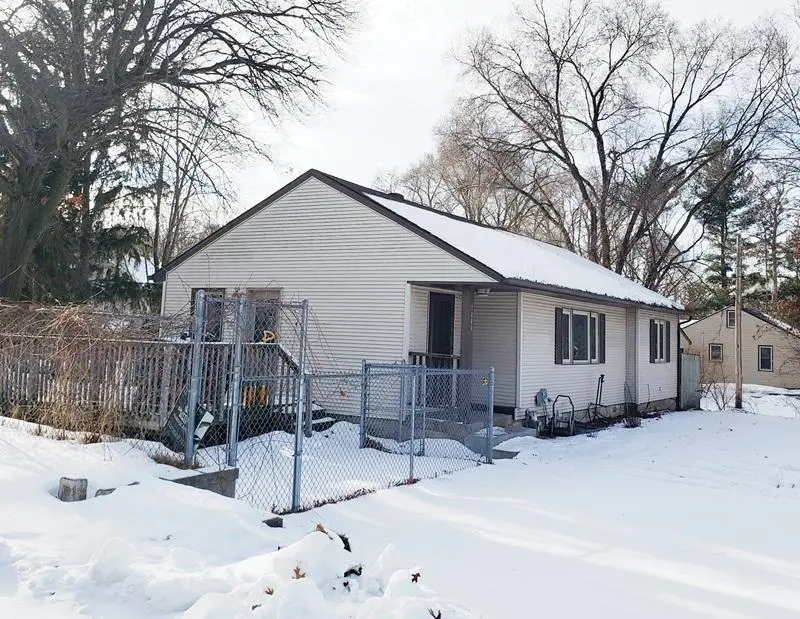 1800 131st Avenue Nw, Coon Rapids, MN 55448 - Image #2