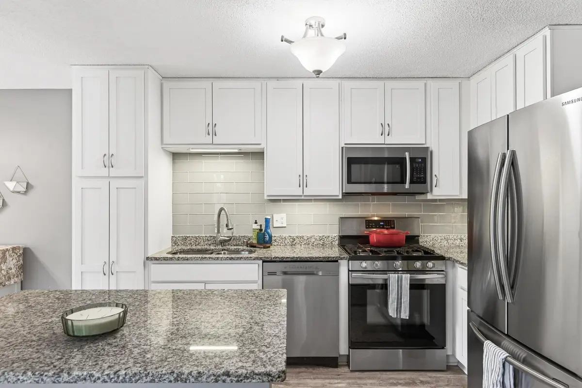 10381 Balsam Lane, Eden Prairie, MN 55347 - Image #1