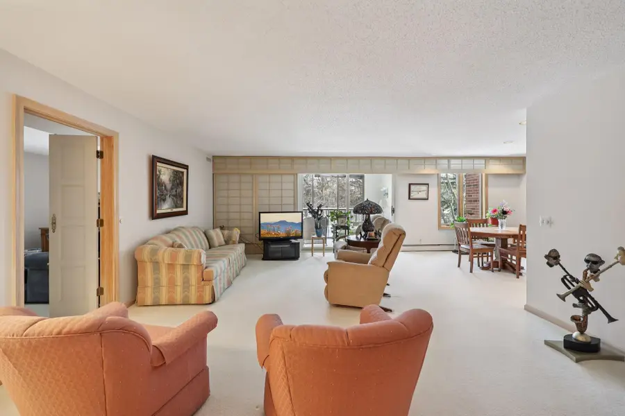 5601 Dewey Hill Road #211, Edina, MN 55439 - Image #2