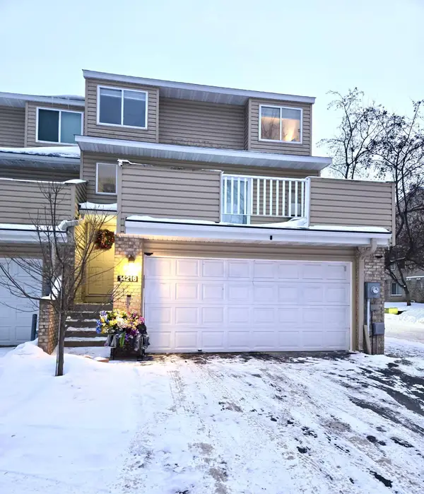 14216 Hibiscus Court, Apple Valley, MN 55124