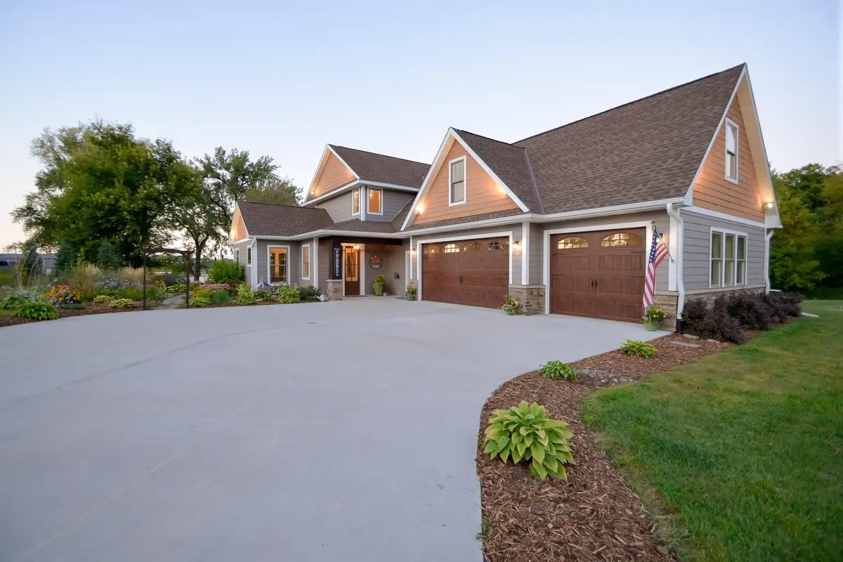 10608 Grunwald Avenue Nw, Maple Lake, MN 55358 - Image #1