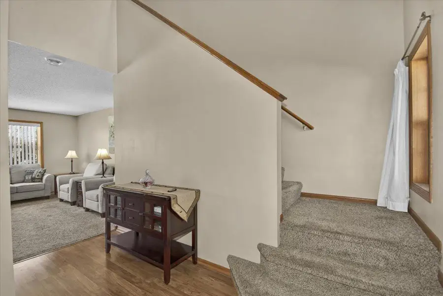 6386 64th Way Ne, Albertville, MN 55301 - Image #3