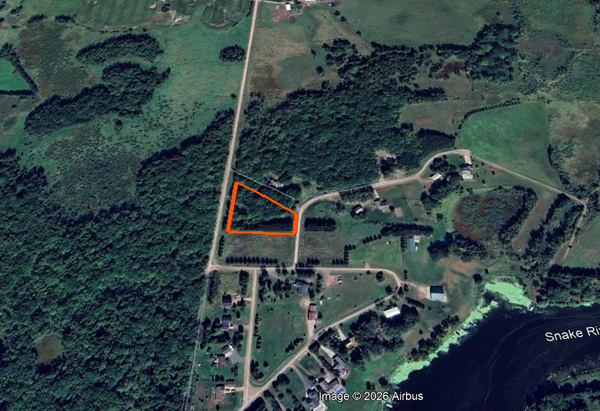 000 Mid-river Road, Pine City, MN 55063