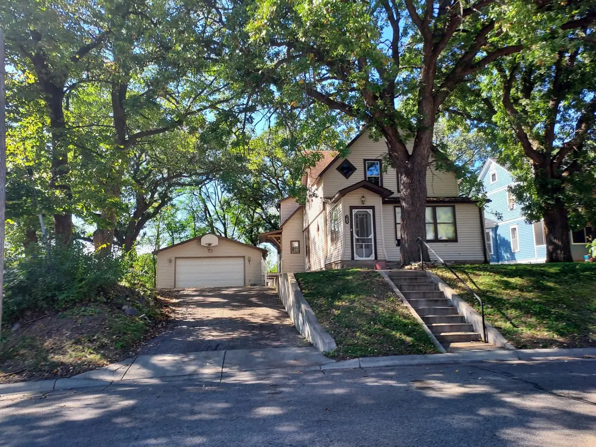 703 N 1st Street, Montevideo, MN 56265 - Image #1