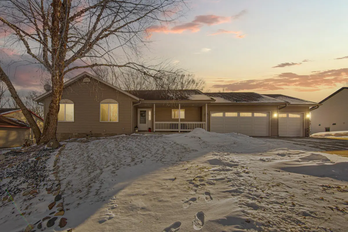 304 Sidney Street W, Morristown, MN 55052 - Image #1