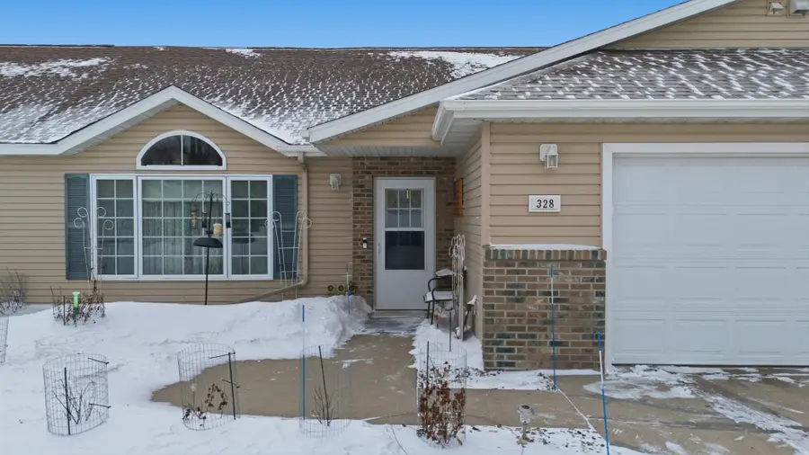 328 30th Street N, Moorhead, MN 56560 - Image #3