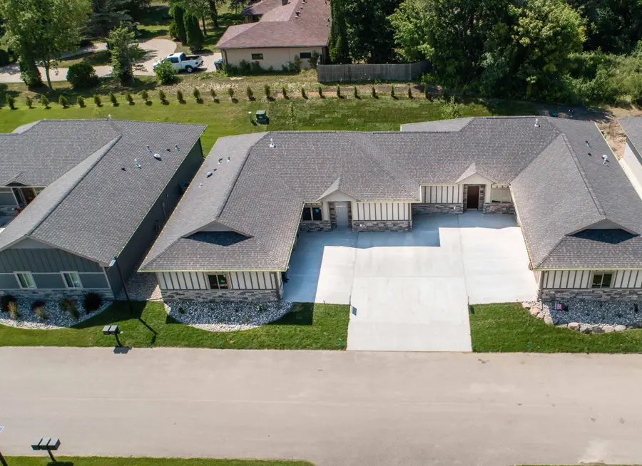 736 Oak Trail, Fergus Falls, MN 56537 - Image #2