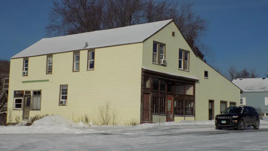 913 Gary Street, Calumet, MN 55716 - Image #2