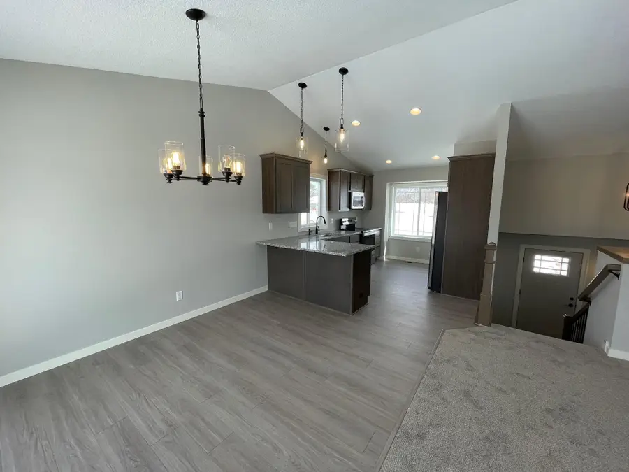 2562 341st Avenue Nw, Cambridge, MN 55008 - Image #3