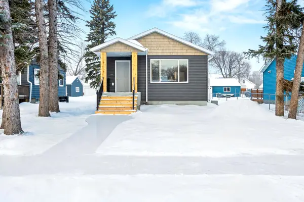 1613 5th Avenue S, Fargo, ND 58103