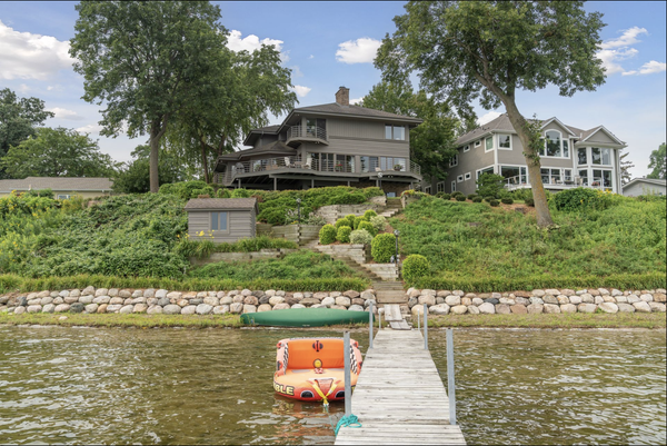 2255 S Shore Boulevard, White Bear Lake, MN 55110