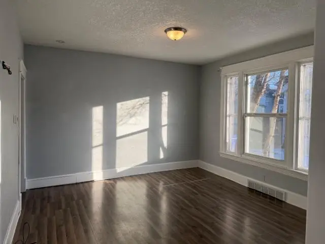 468 Bellows Street, Saint Paul, MN 55107 - #3