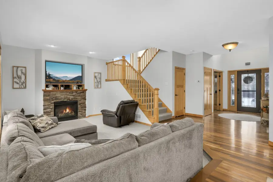 9205 Kaeding Avenue Ne, Monticello, MN 55362 - Image #3