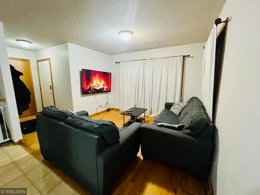 1149 5th Street E, Saint Paul, MN 55106 - Image #3