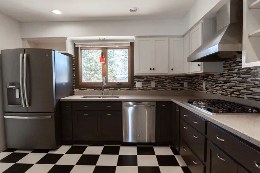 7740 Arlington Avenue North, Brooklyn Park, MN 55443 - Image #3