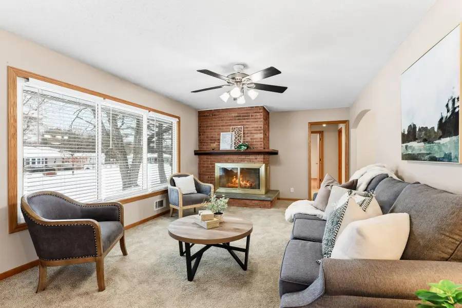 10833 Toledo Avenue S, Bloomington, MN 55437 - Image #3