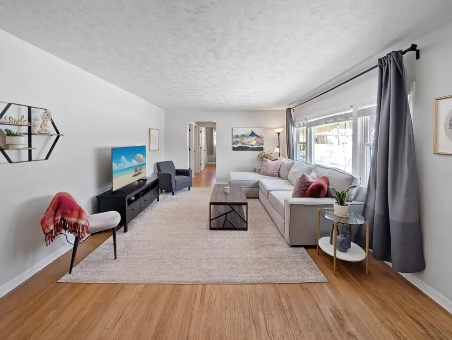 3611 Hampshire Avenue N, Crystal, MN 55427 - Image #2