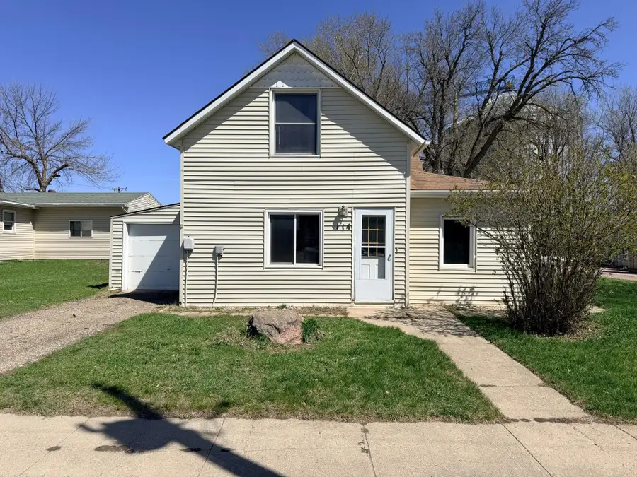 114 S Thompson Avenue, Rushmore, MN 56168 - #2