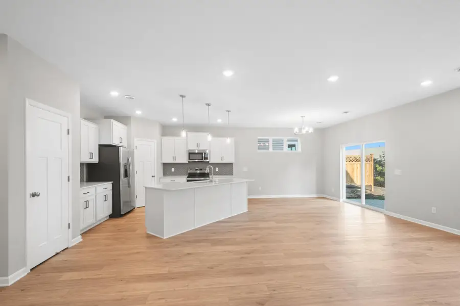 3826 Wren Avenue, Shakopee, MN 55379 - Image #3