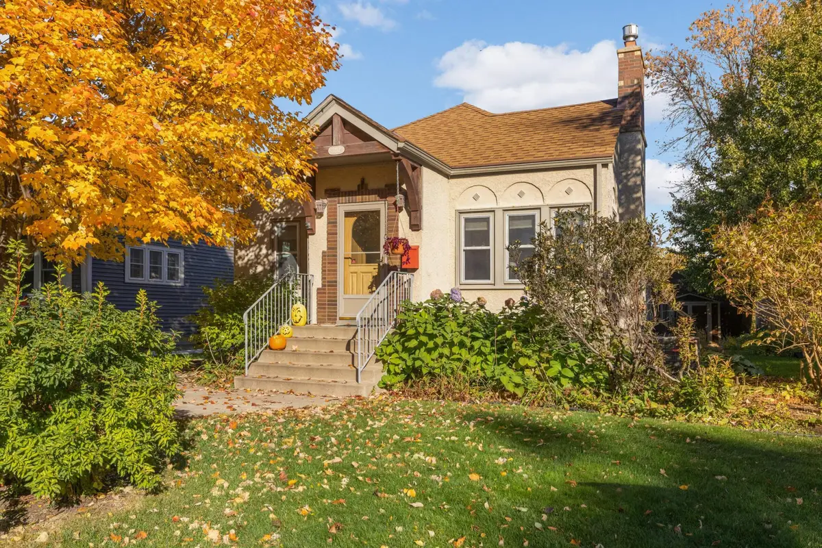 3212 E Minnehaha Parkway, Minneapolis, MN 55406 - #1