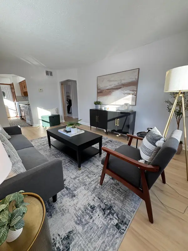 3820 Scott Avenue N, Robbinsdale, MN 55422