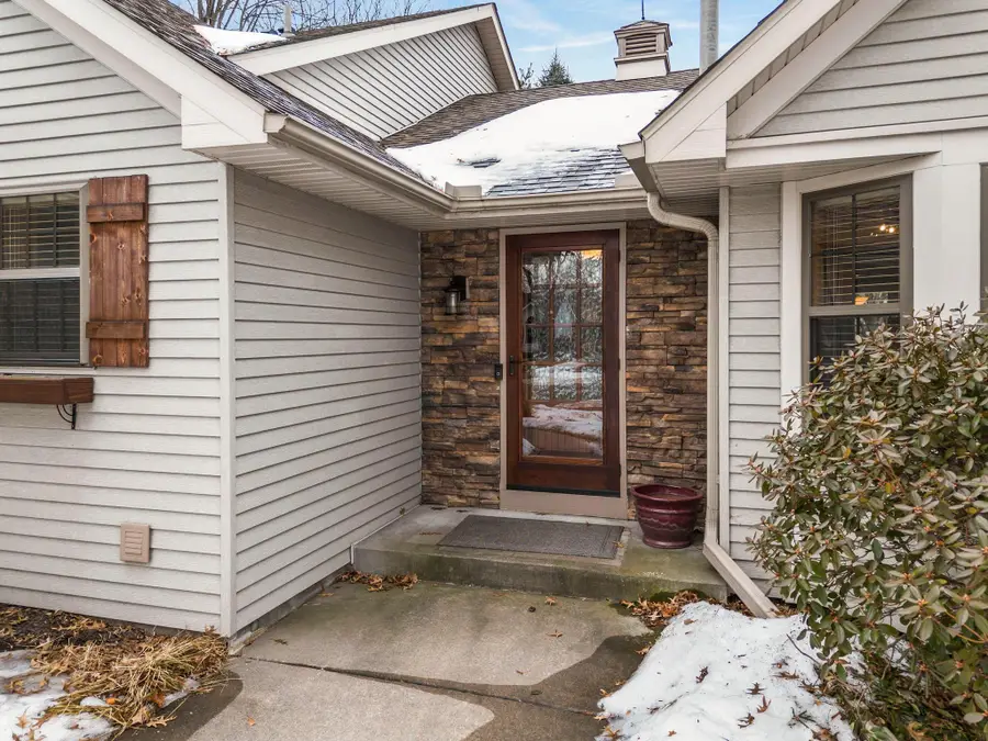 476 Hawthorn Road, Circle Pines, MN 55014 - #3