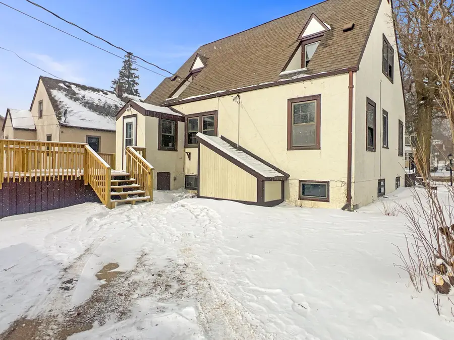 520 E Blue Earth Avenue, Fairmont, MN 56031 - Image #3