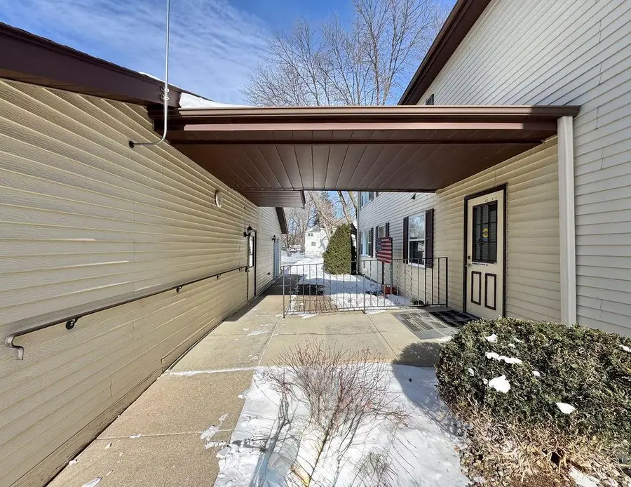826 Central Avenue N #8, Faribault, MN 55021 - Image #3