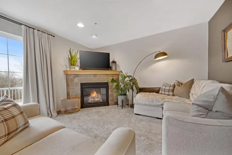 18636 Joplin Avenue #104, Lakeville, MN 55044 - Image #3