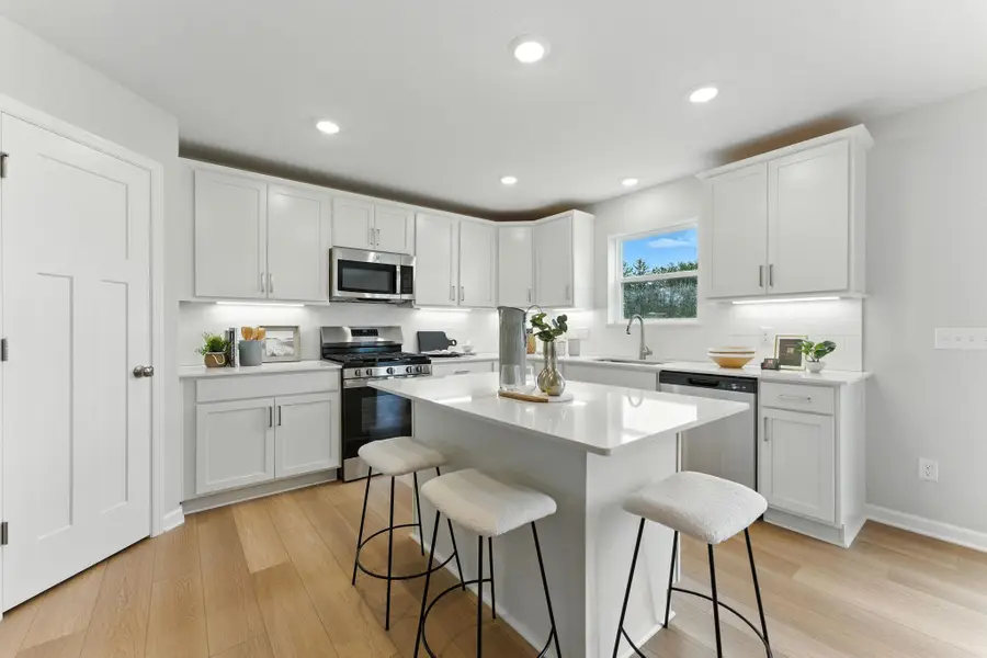 1125 Annagaire Curve, Rosemount, MN 55068 - Image #2