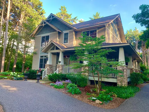 741 Glenna Drive, Hudson, WI 54016