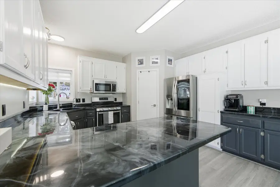 13995 W Virginia Avenue, Savage, MN 55378 - Image #3