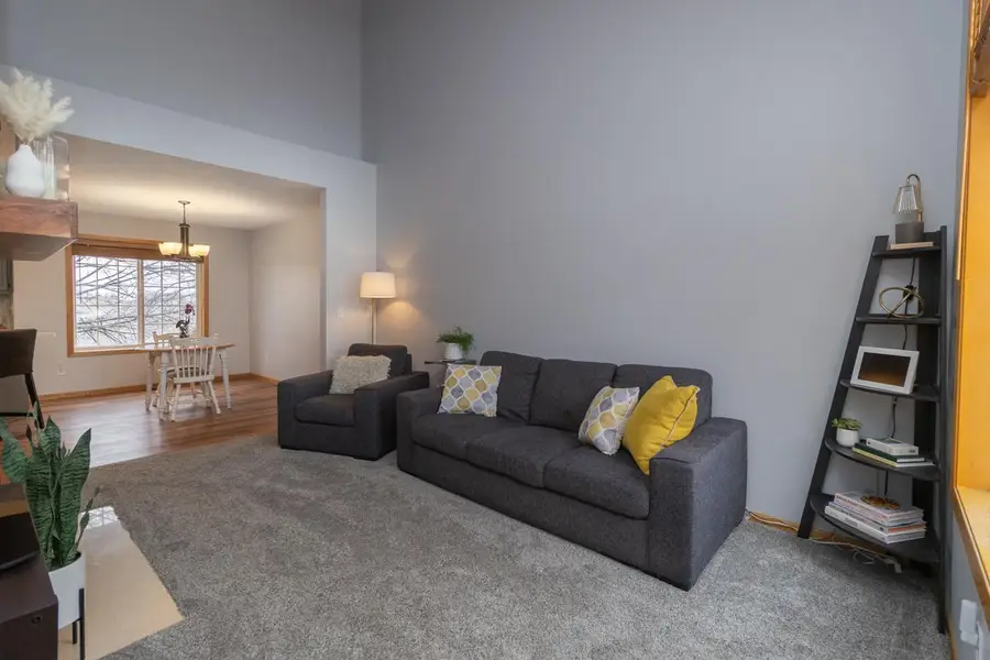 18358 Coneflower Lane, Eden Prairie, MN 55346 - #3