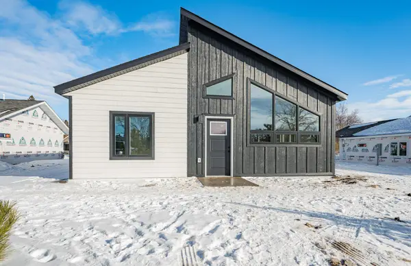 615 NW 7th Avenue, Grand Rapids, MN 55744