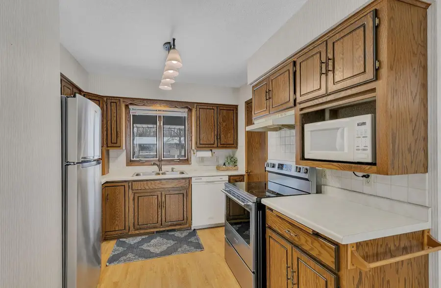 718 2 1/2 Street N, Sartell, MN 56377 - #2