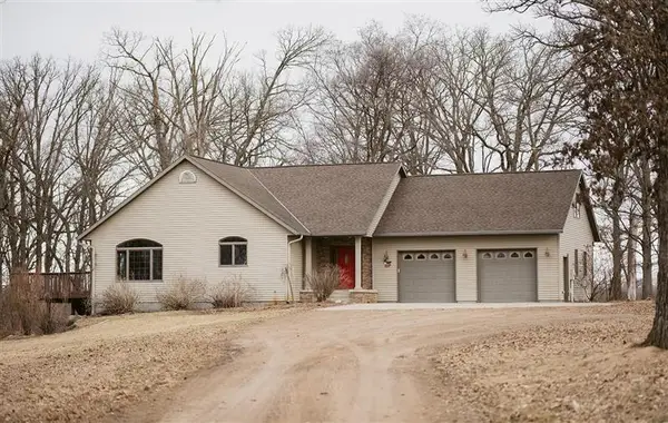 11898 River Street, Holdingford, MN 56340