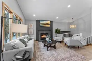 3657 Falcon Way, Eagan, MN 55123 - Image #2