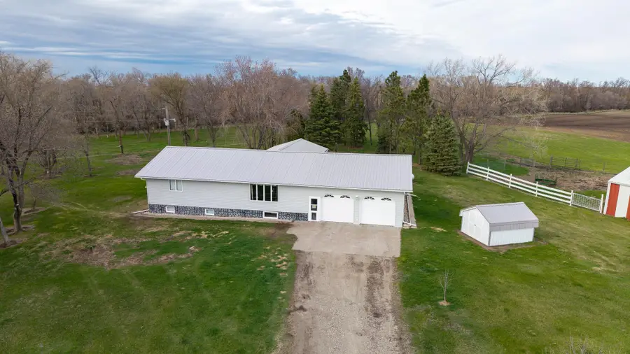 5564 County Road 63, Lamoure, ND 58458 - #3