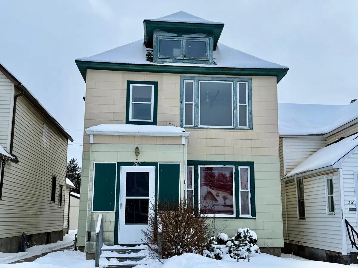 208 5th Street S, Virginia, MN 55792 - Image #1