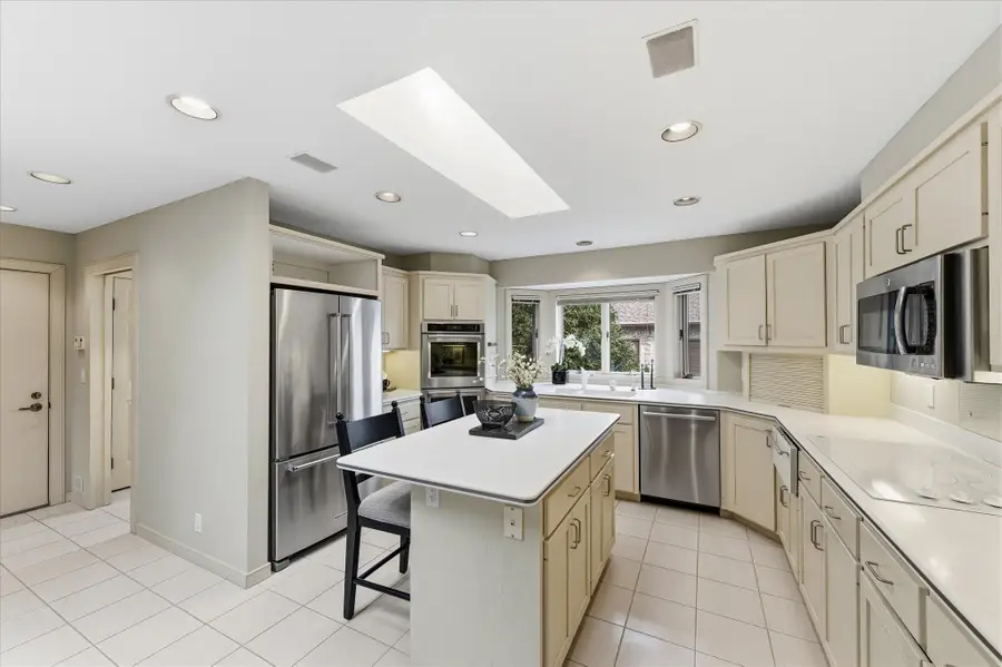 7726 Lochmere Terrace, Edina, MN 55439 - #2